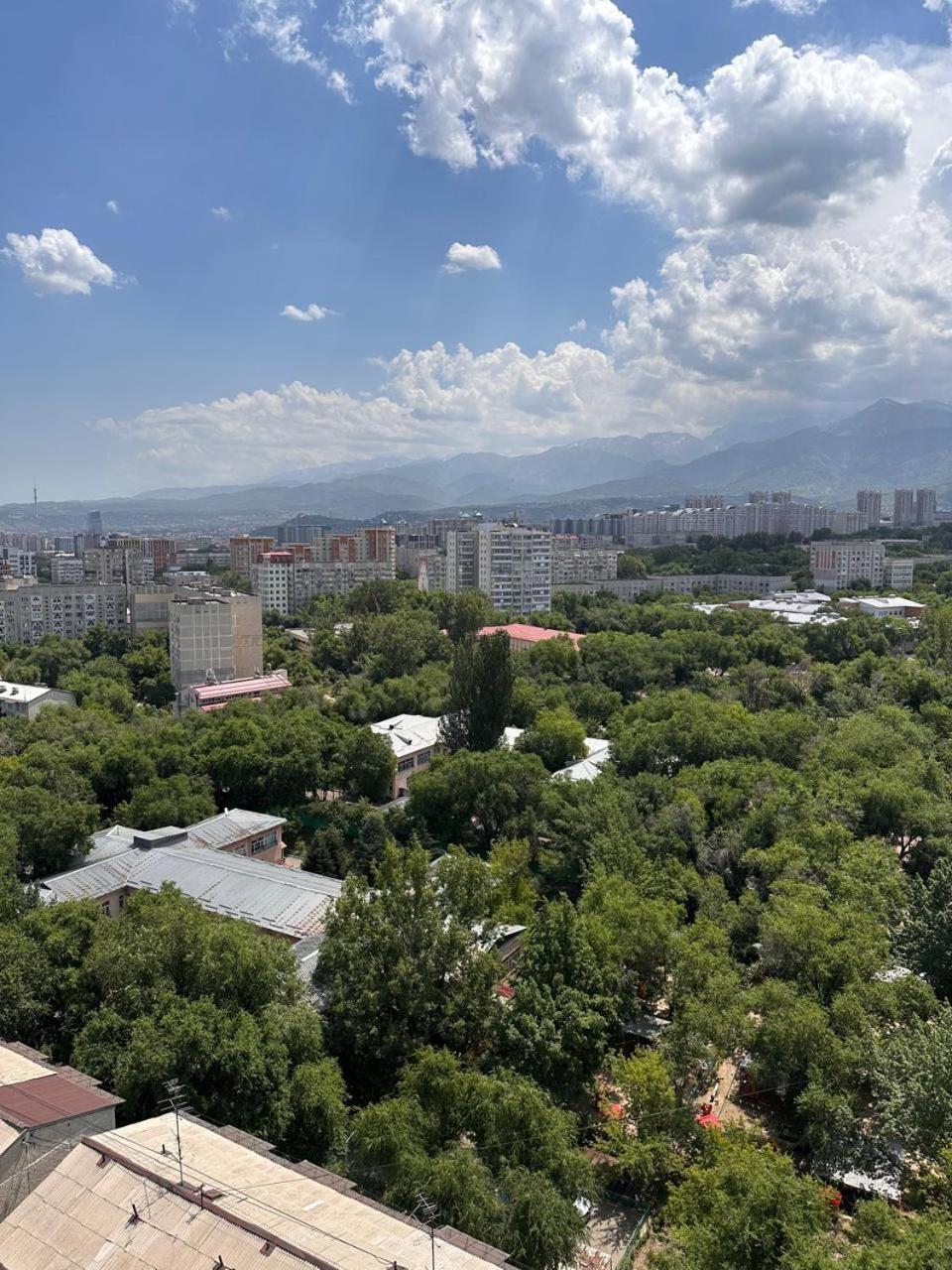 Солнечная Лагуна Almaty Extérieur photo